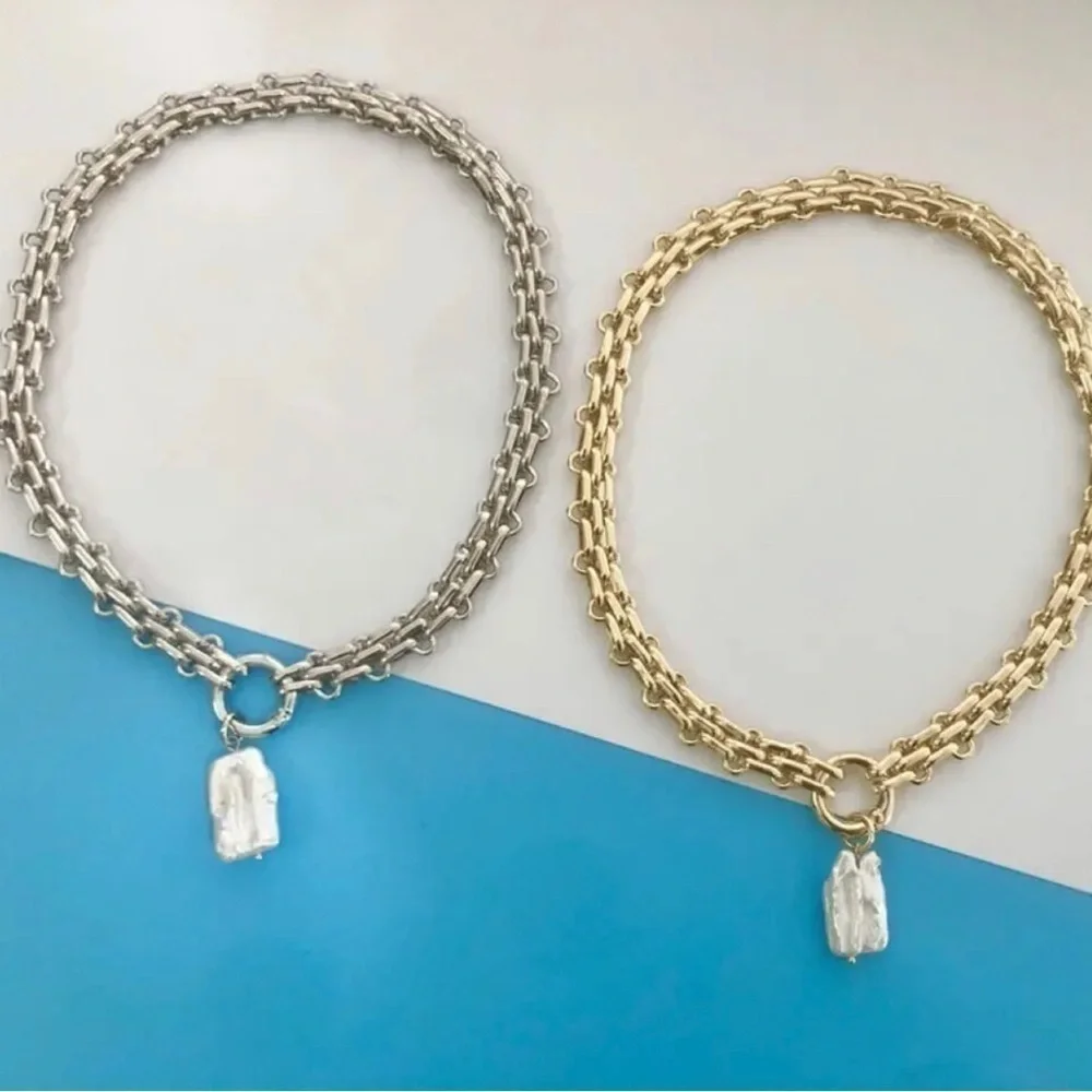18K White Gold Plated Chunky Choker with Baroque Natural Freshwater Pearl on - Picture 5 of 5